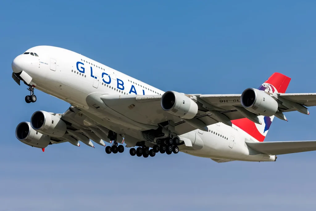 Cover - Global Airline